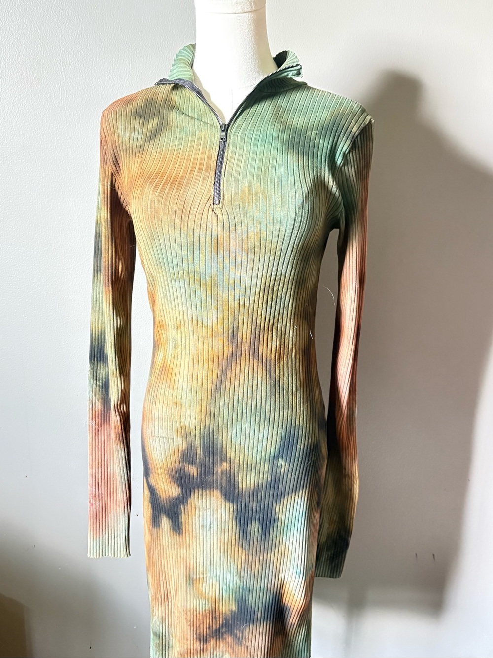 Cotton Citizen Ribbed Tie Dye Mini Dress M
Quarter Zip Bodycon Made USA